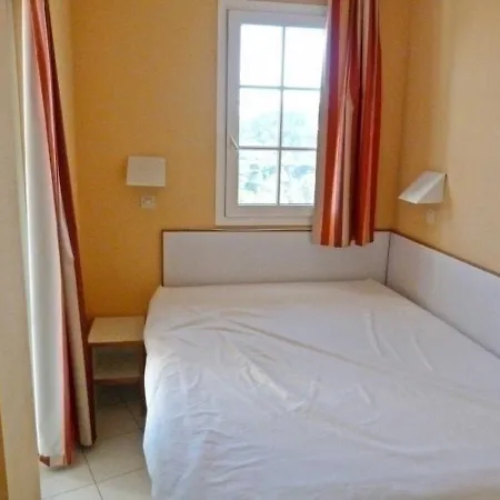 2m Cap Esterel Appartement *